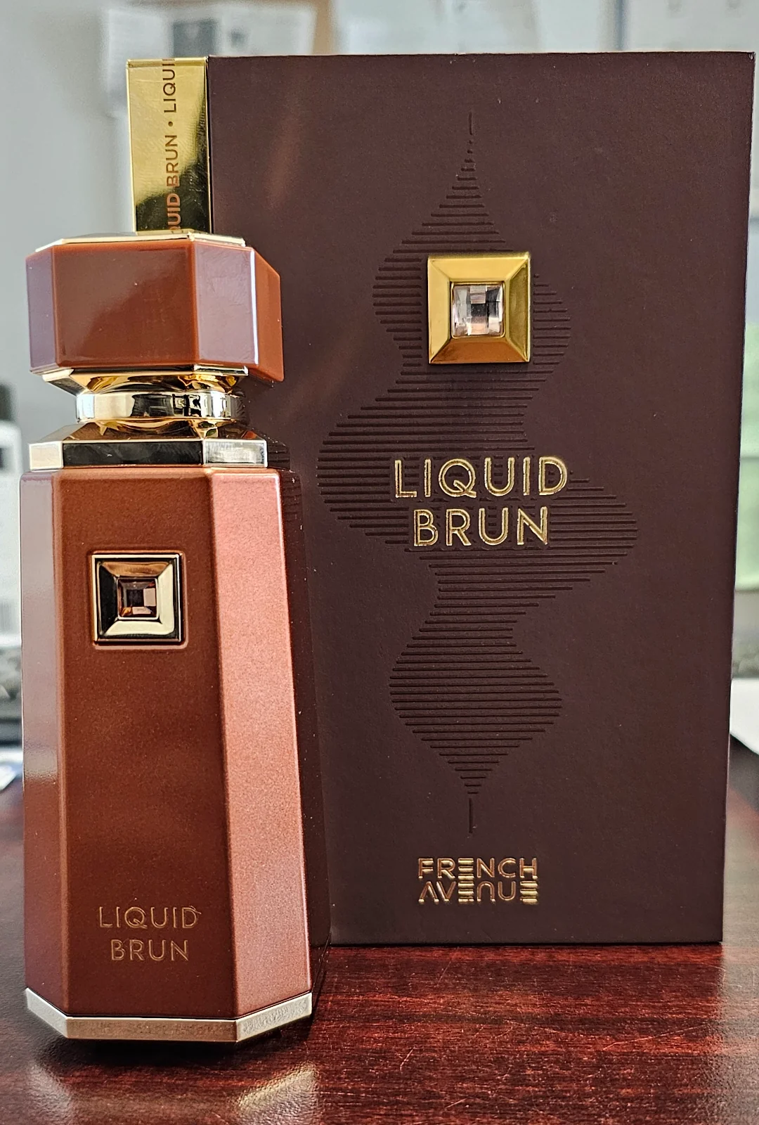 French Avenue Liquid Brun İnceleme: Uygun Fiyata Niş Kalitesi (O Meşhur Parfümün İkizi Mi?)